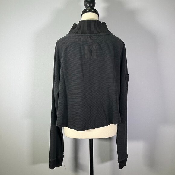 Free People Henley Style Women's Size L Oversized Long Sleeve Tee NWT - Picture 3 of 7